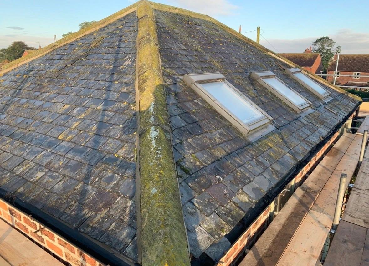 Roof repairs and leak fixes